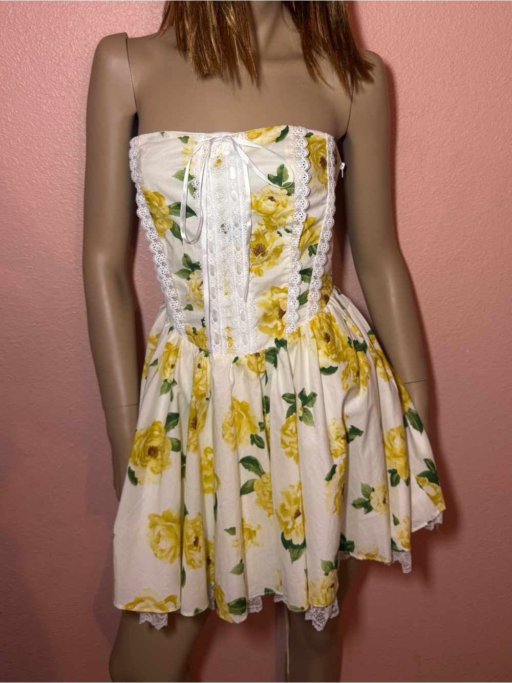 Windsor Cottagecore Yellow Rose Lace Corset Mini Dress | Size Large | NWT
